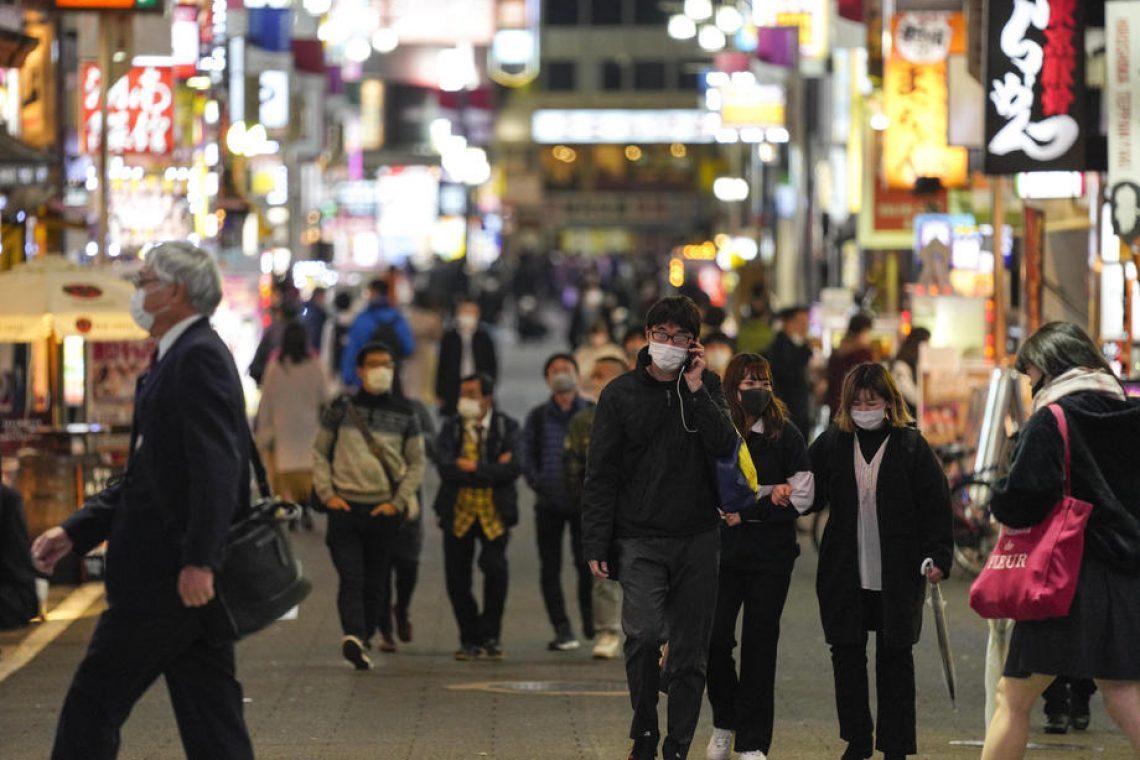 Japonska poziva mlade, naj s pitjem alkohola spodbudijo gospodarstvo