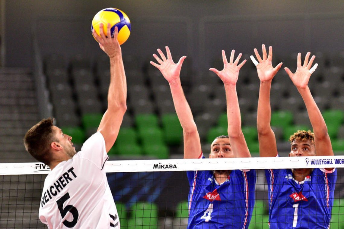 V slovenski skupini Francozi do zmage, Brazilci tesno ugnali Kubance
