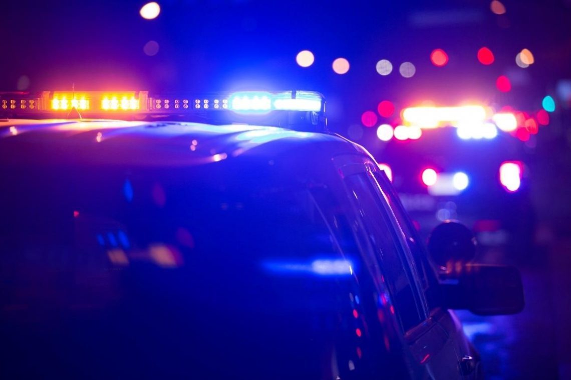 Policija poziva očividce prometne nesreče, v kateri sta umrla peška in motorist