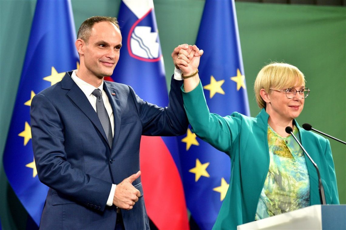 Štetje glasovnic iz tujine po prvem krogu in konec prijave za glasovanje po pošti iz Slovenije pred drugim krogom predsedniških volitev