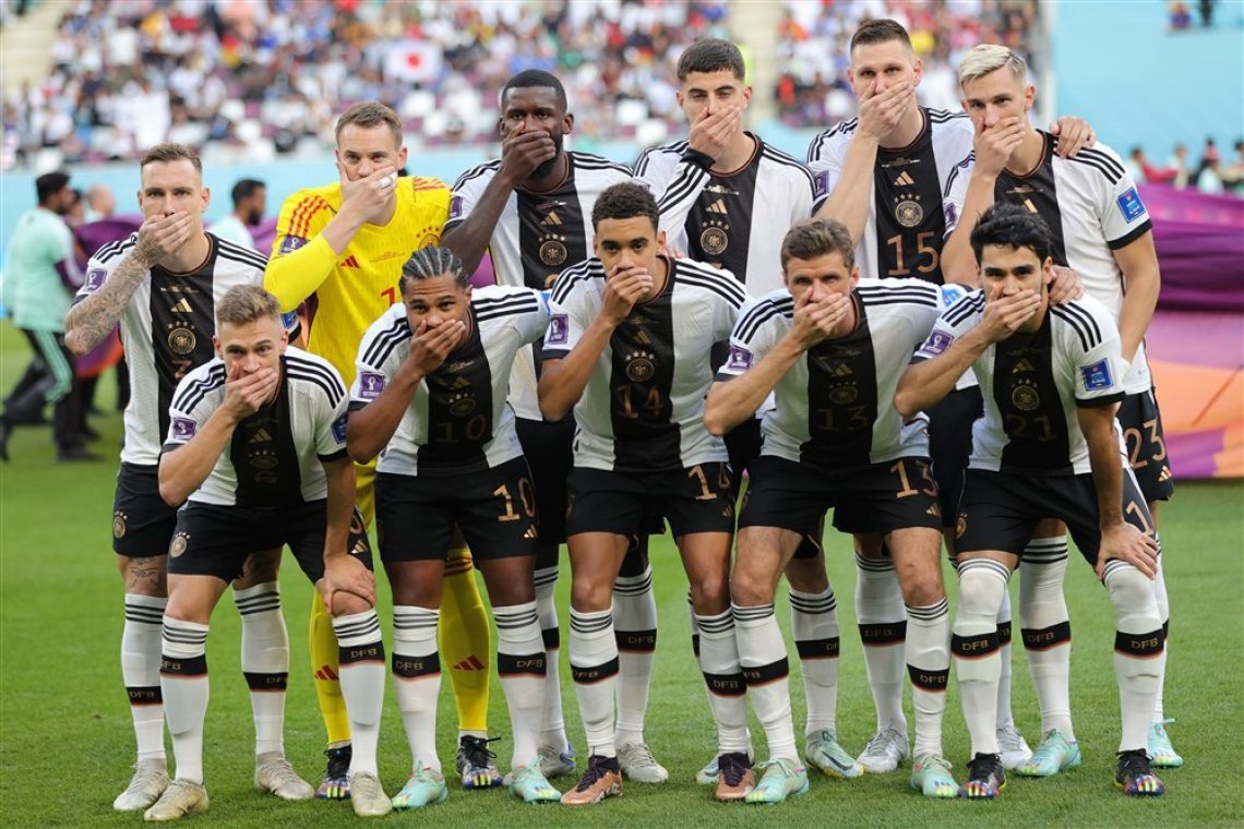 Fifa ne bo kaznovala Nemčije zaradi pokritih ust