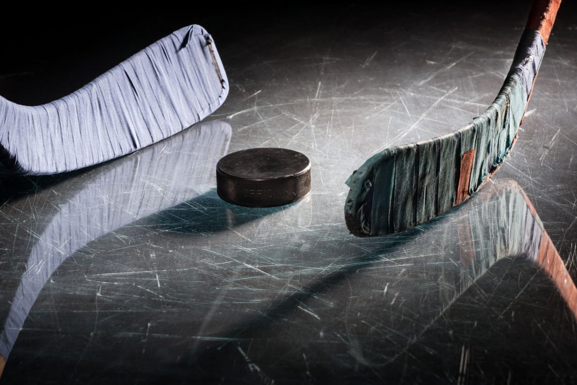Vancouver v drugi krog končnice NHL, Vegas izenačil