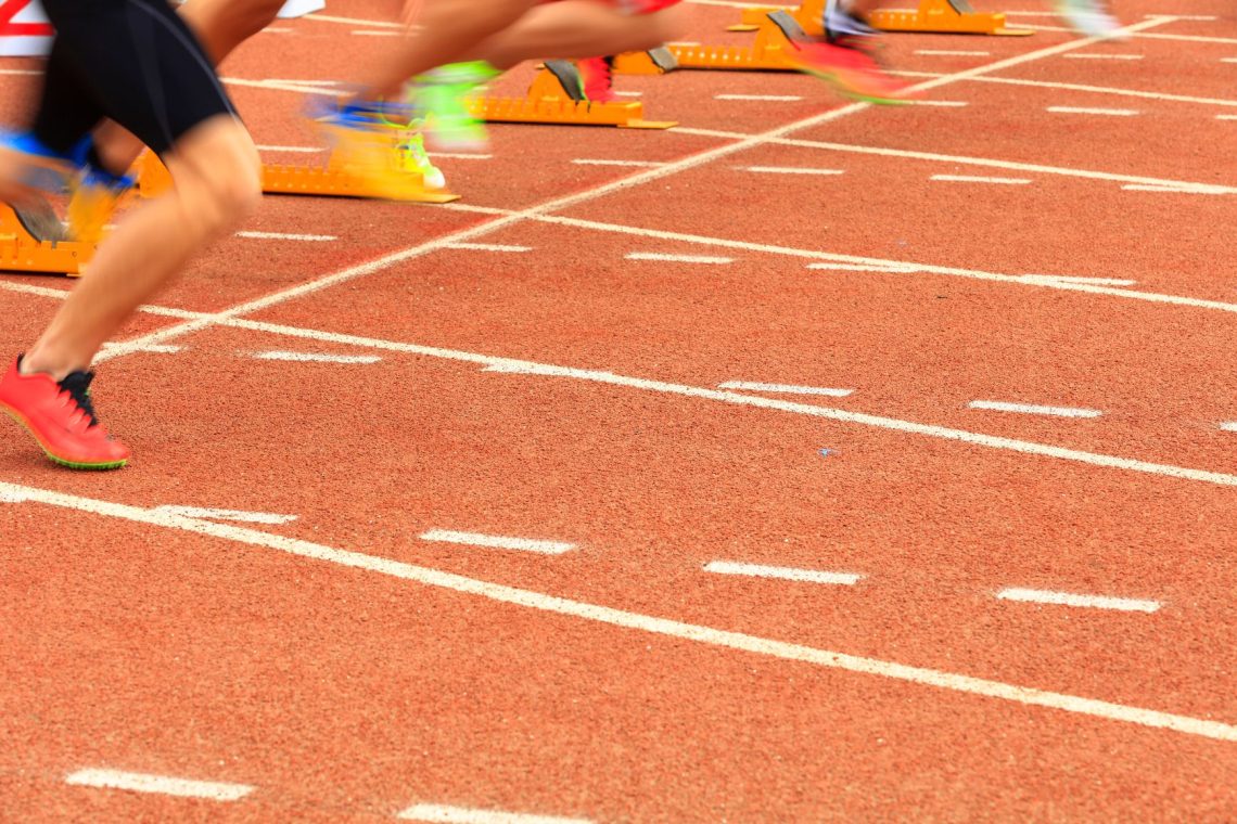 Guček zmagal v Avstriji z novim izvrstnim časom na 400 m ovire
