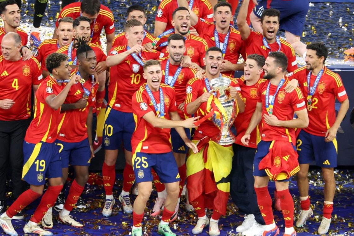 Španija v Berlinu do rekordnega četrtega naslova proti Angliji