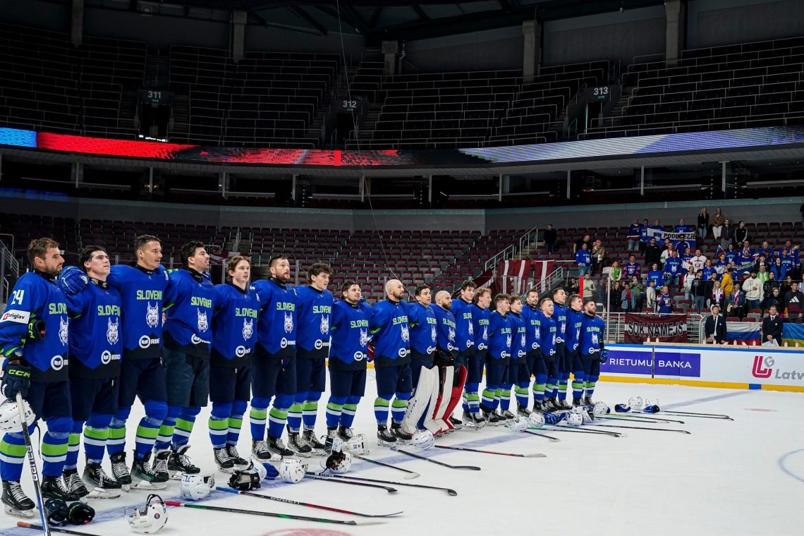 Slovenska hokejska reprezentanca je izgubila z Madžarsko z 2:6