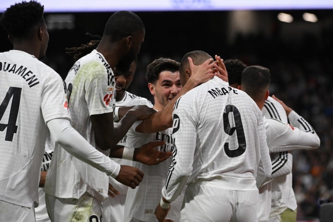 Madridski Real po slavju proti Sevilli pred Barcelono