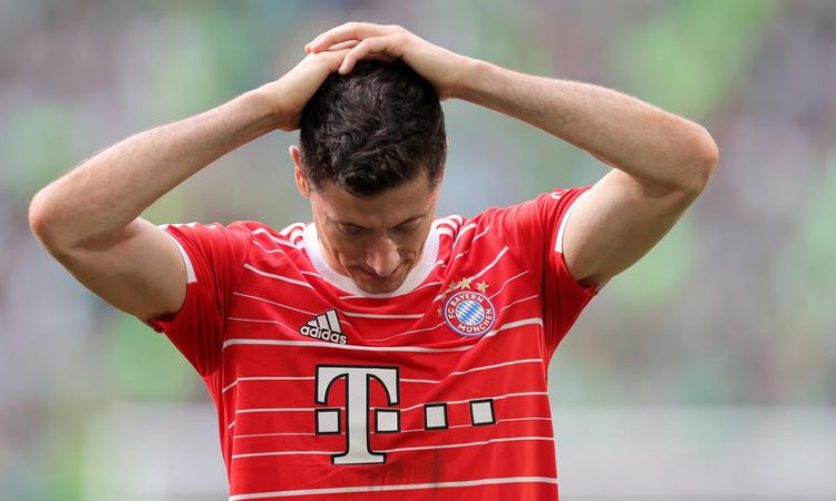 Wolfsburg končal sodelovanje s trenerjem Kohfeldtom