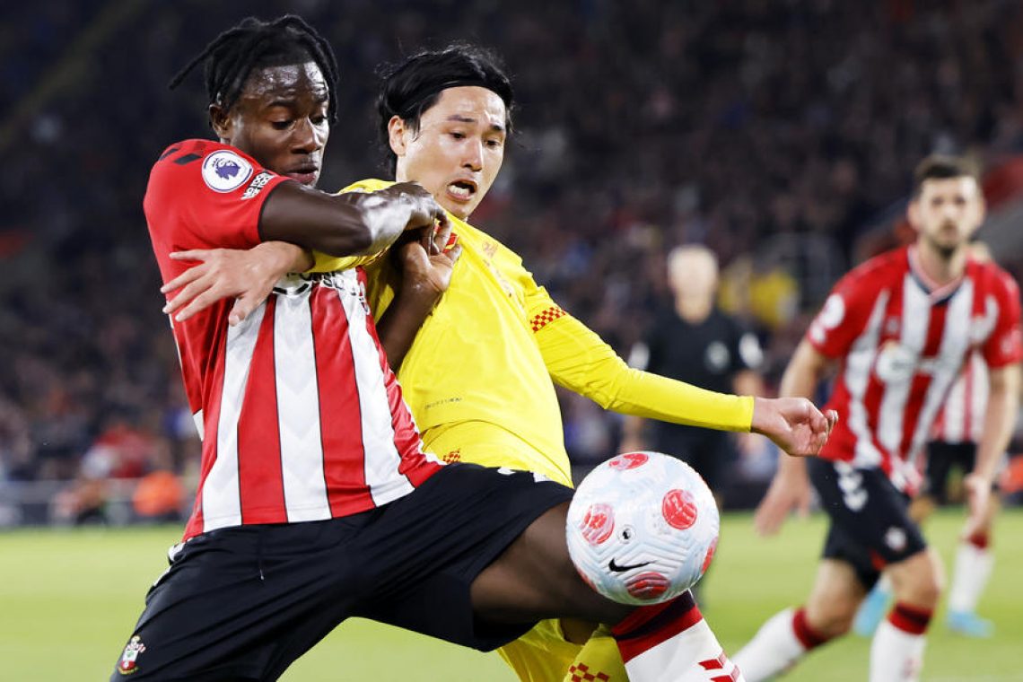 Liverpool odločitev o naslovu prestavil na nedeljo
