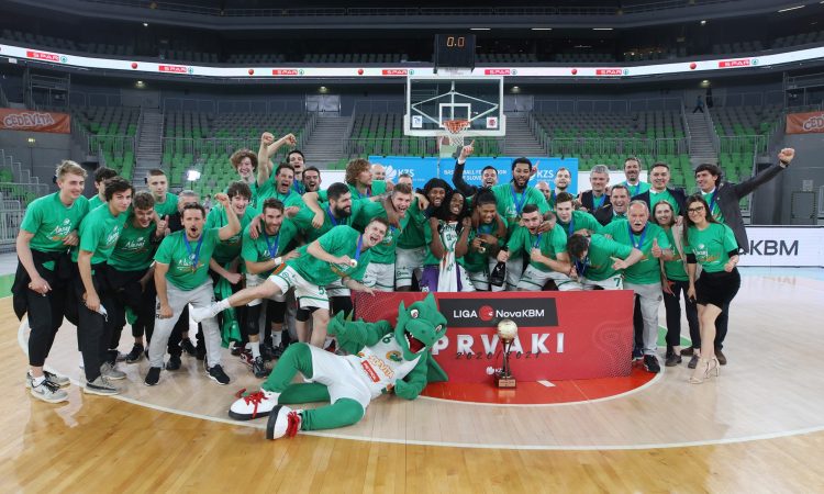 Cedevita Olimpija na pragu trojne domače krone