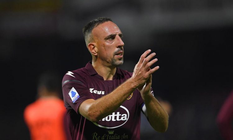 Ribery podaljšal s Salernitano