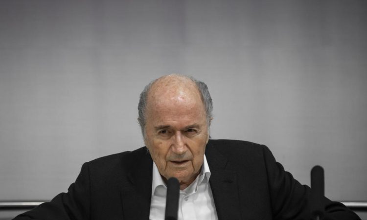 Blatterjevo slabo počutje zaznamovalo začetek sodnega postopka
