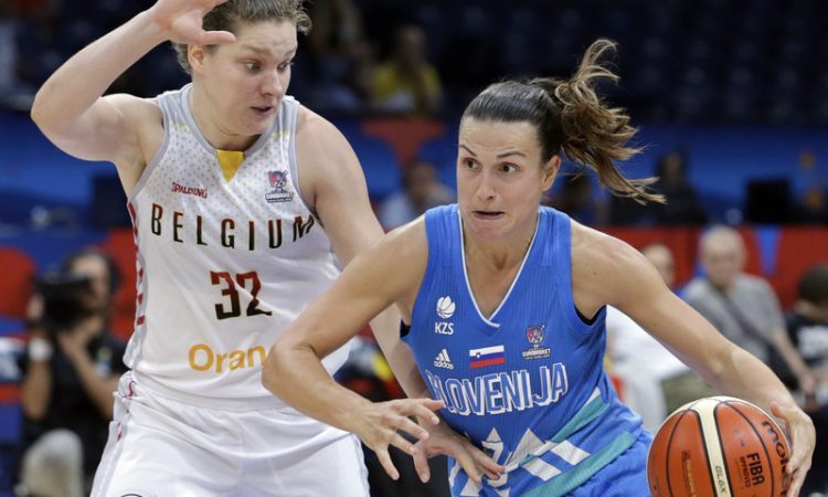 Slovenske košarkarice v Mariboru boljše od Grkinj