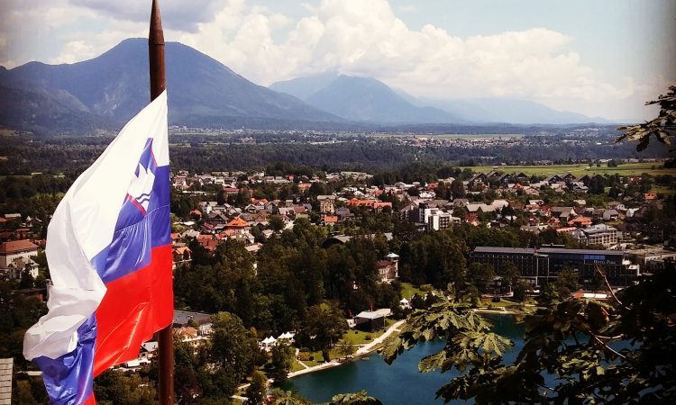 Sodržnik odstopil od kandidature za predsednika Tafise