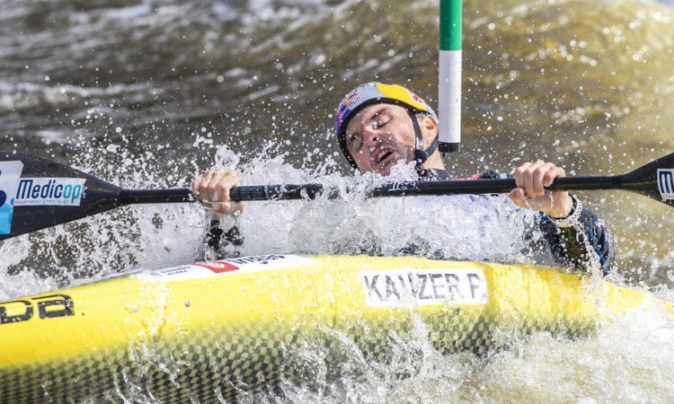 Za uvod v finale le Kauzer
