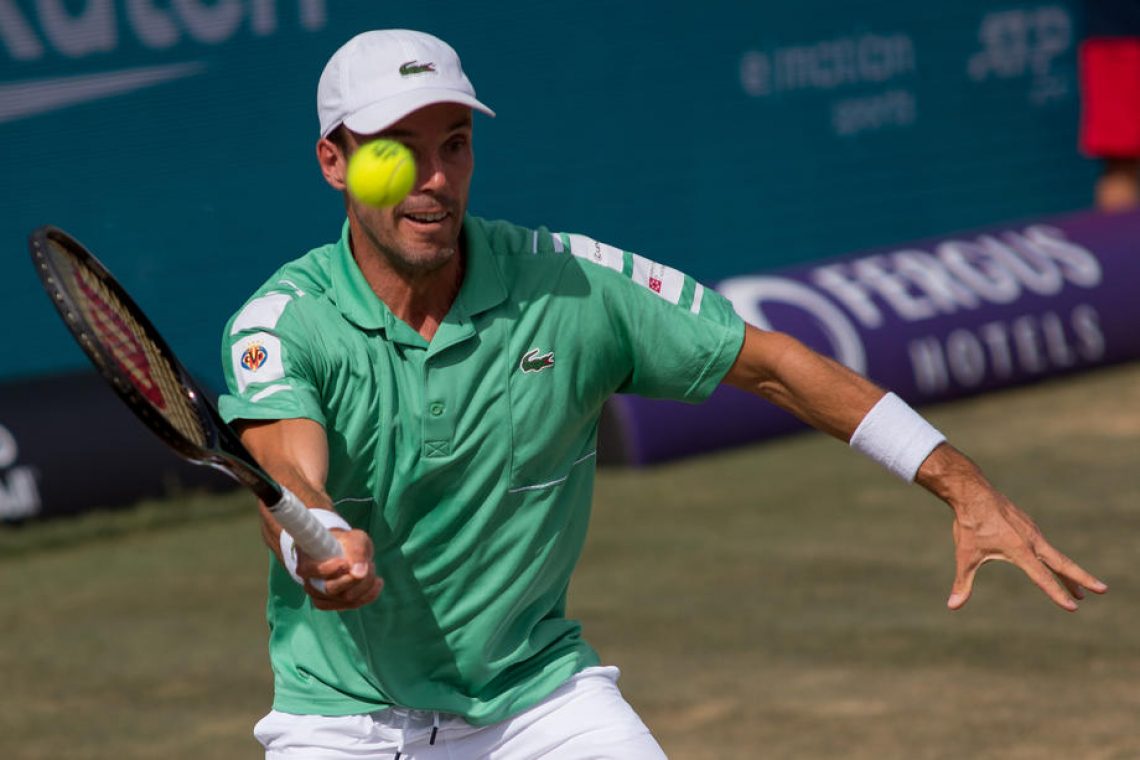 V Španiji v finalu turnirja ATP domačin Bautista-Agust in Grk Cicipas
