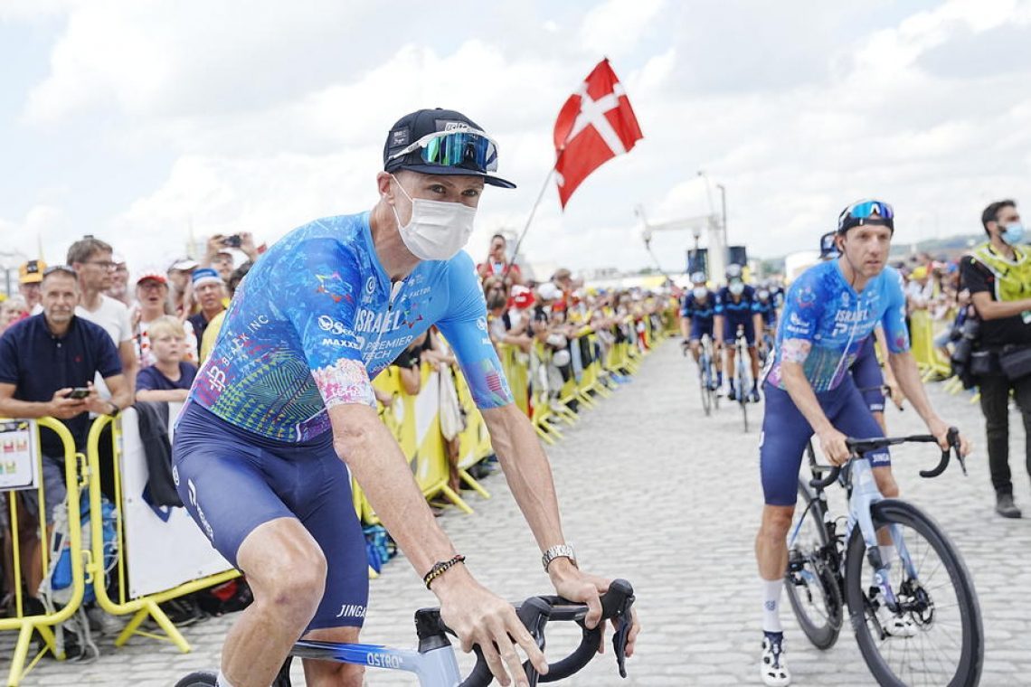 Fuglsang z zlomljenim rebrom odstopil s Toura