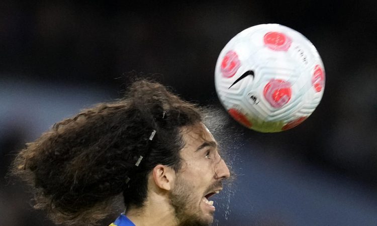Cucurella uradno Chelseajev
