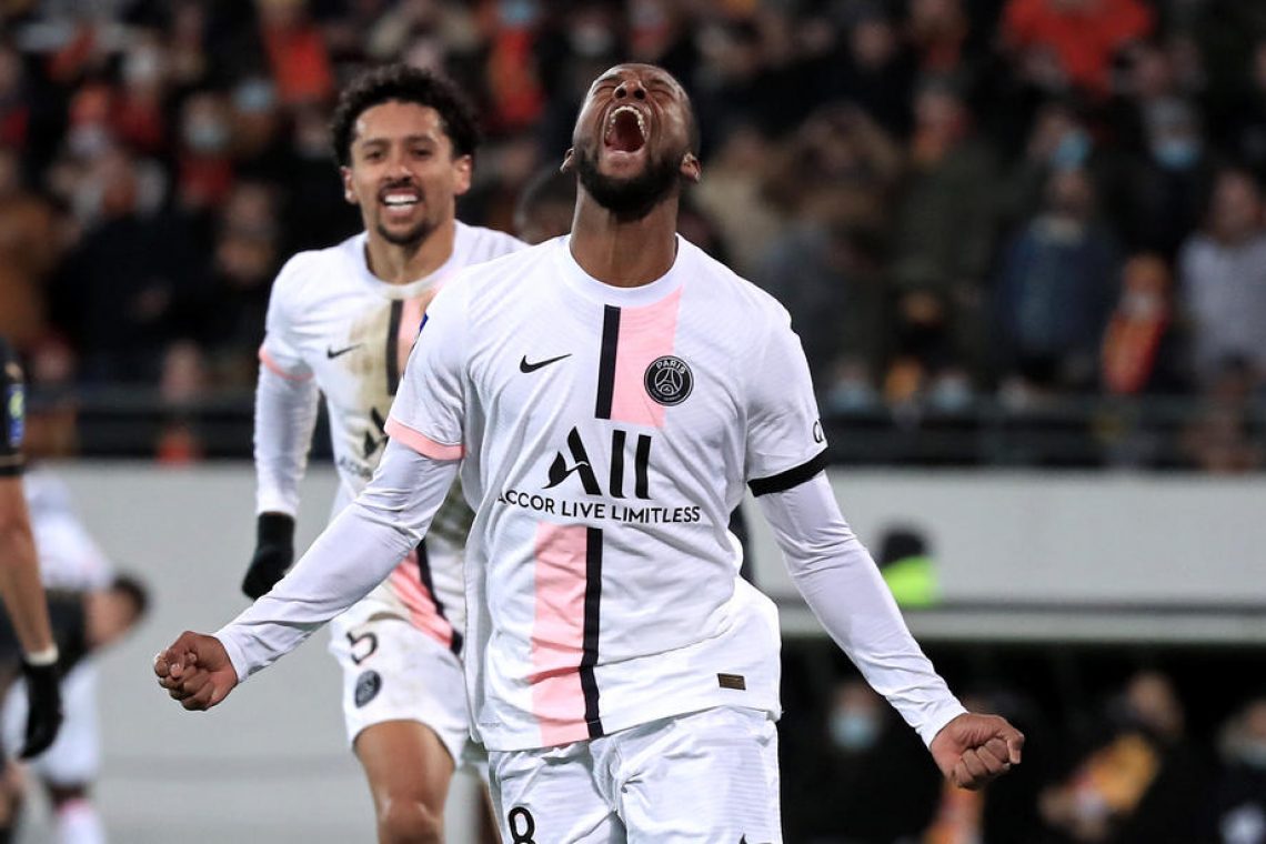 Wijnaldum uradno pri Romi