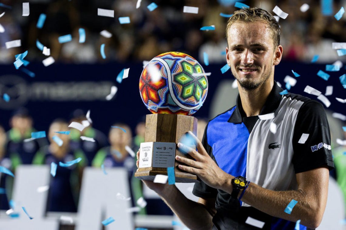 Medvedjev v Los Cabosu do prvega naslova v sezoni