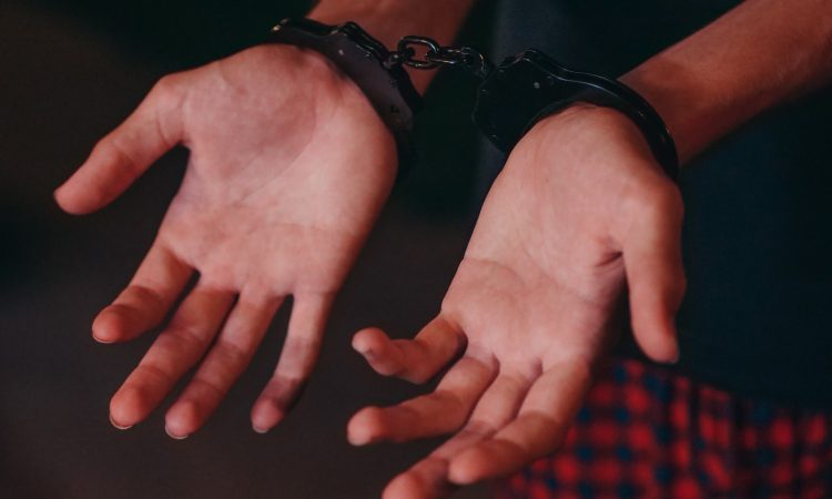 Zaradi jemanja podkupnine aretiran član upravnega odbora OI v Tokiu