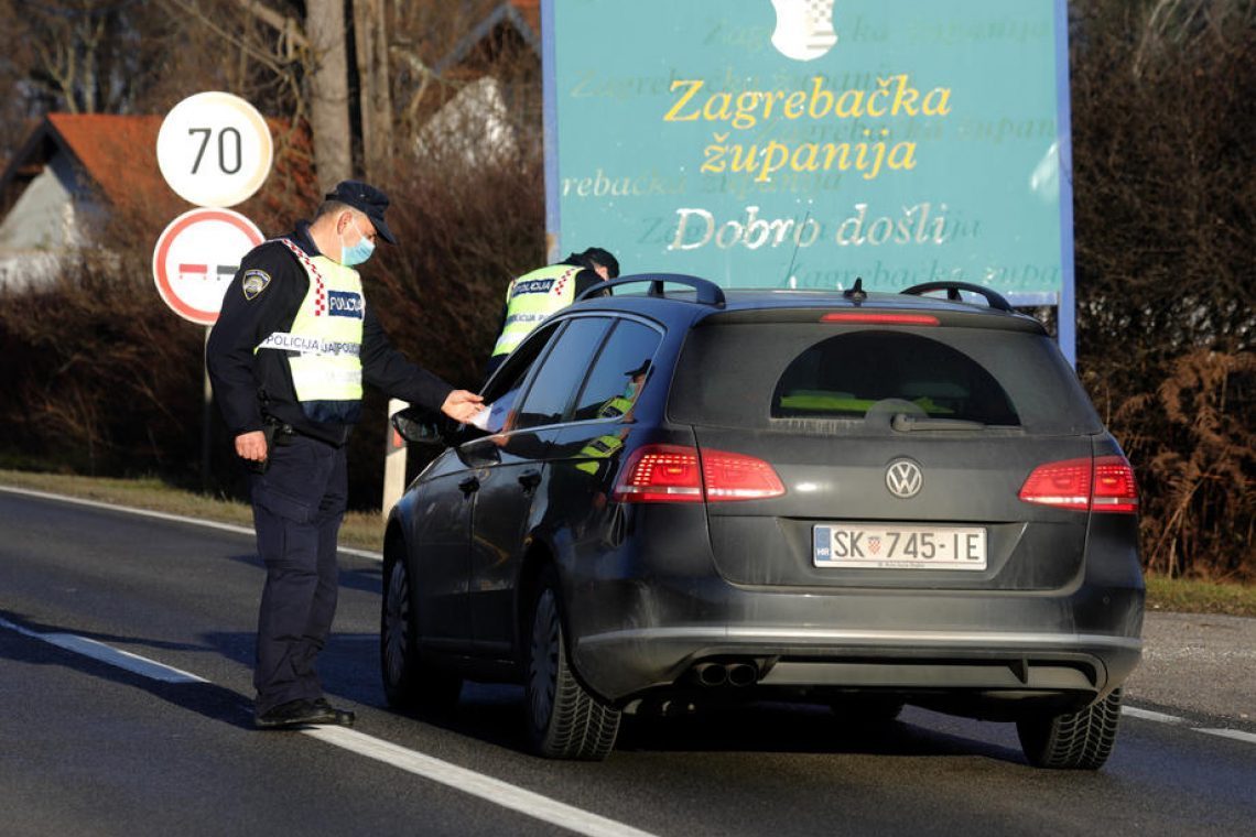 Na Hrvaškem izšel komunikacijski priročnik za policiste