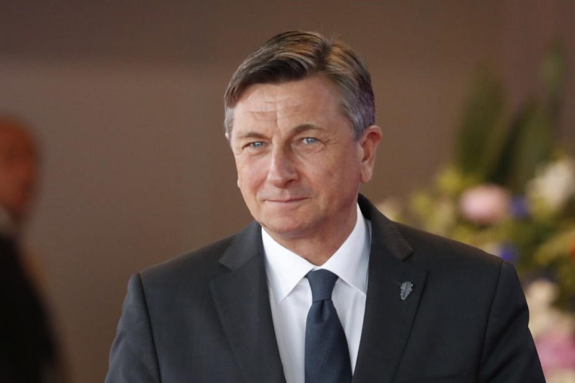 Pahor bo podelil tri državna odlikovanja