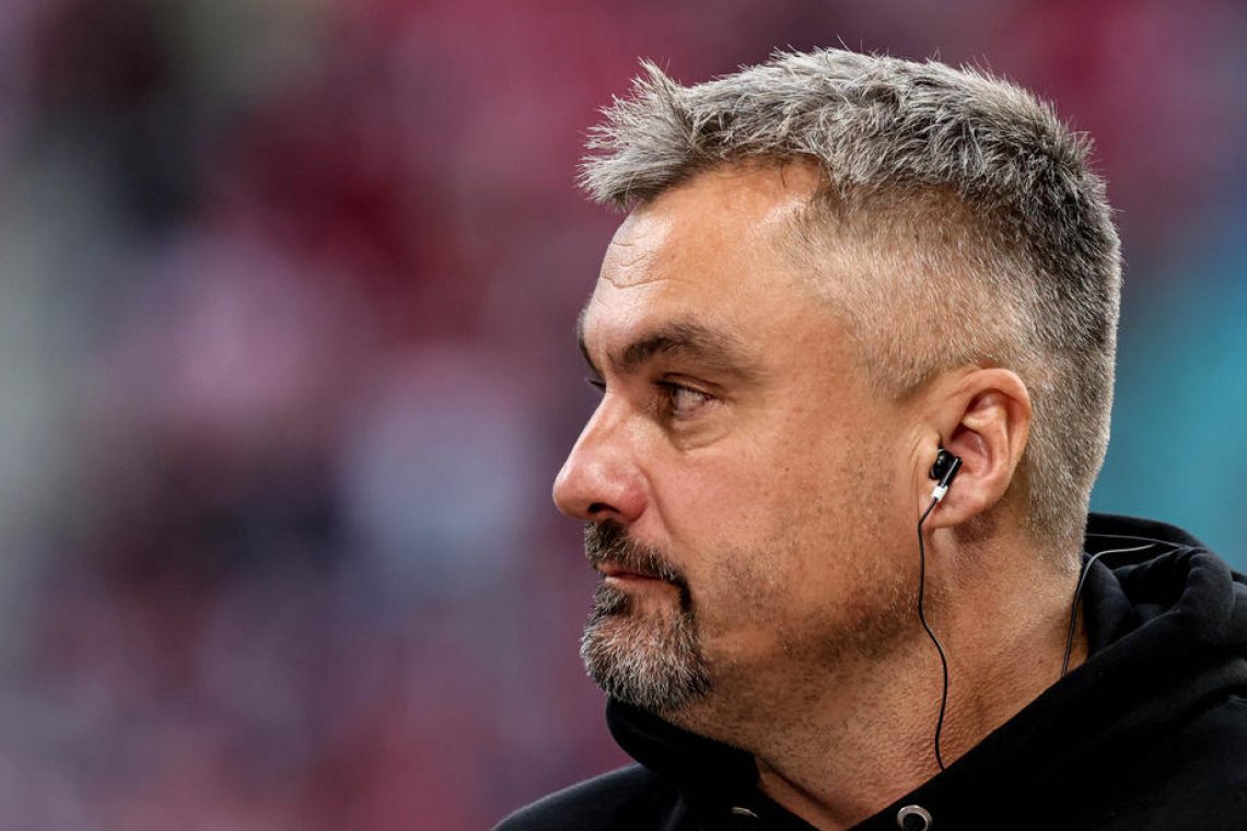 Reis zapušča trenersko klop Bochuma