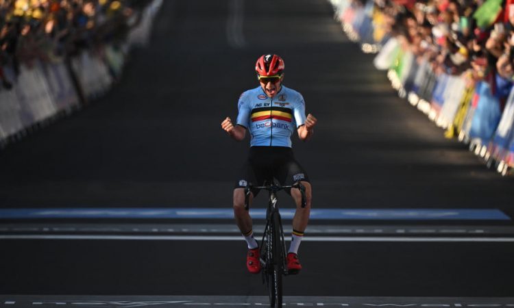 Evenepoel se še ni odločil, ali bo šel na Giro ali Tour