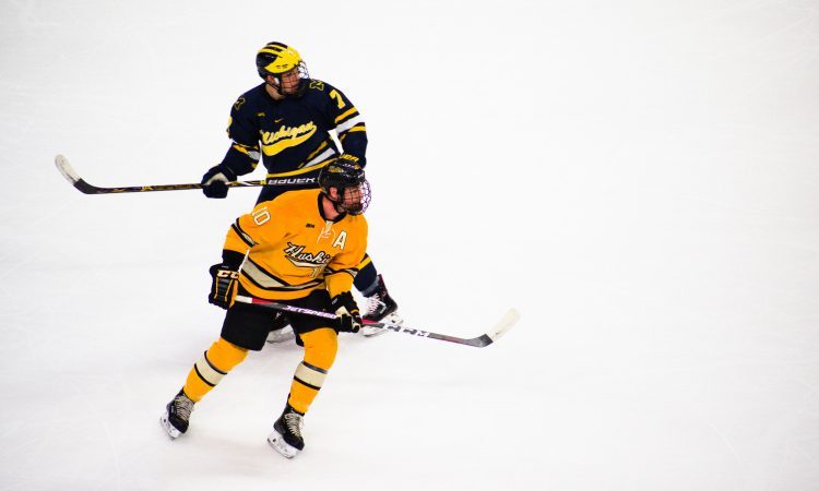 Finalisti minule sezone Tampa Bay Lightning do prve zmage v novi