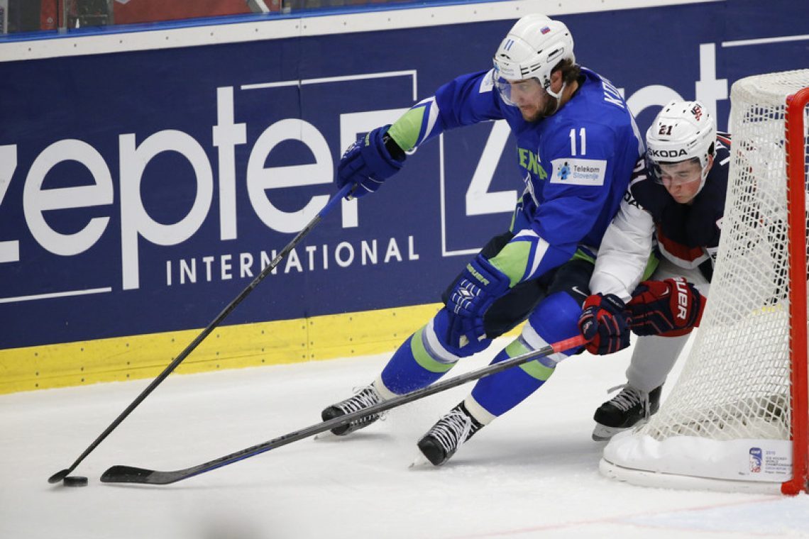Kopitar z dvema točkama pomagl kraljem do zmage proti Torontu