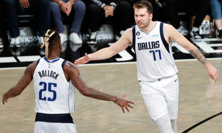 Presenetljiv poraz Dončićevega Dallasa
