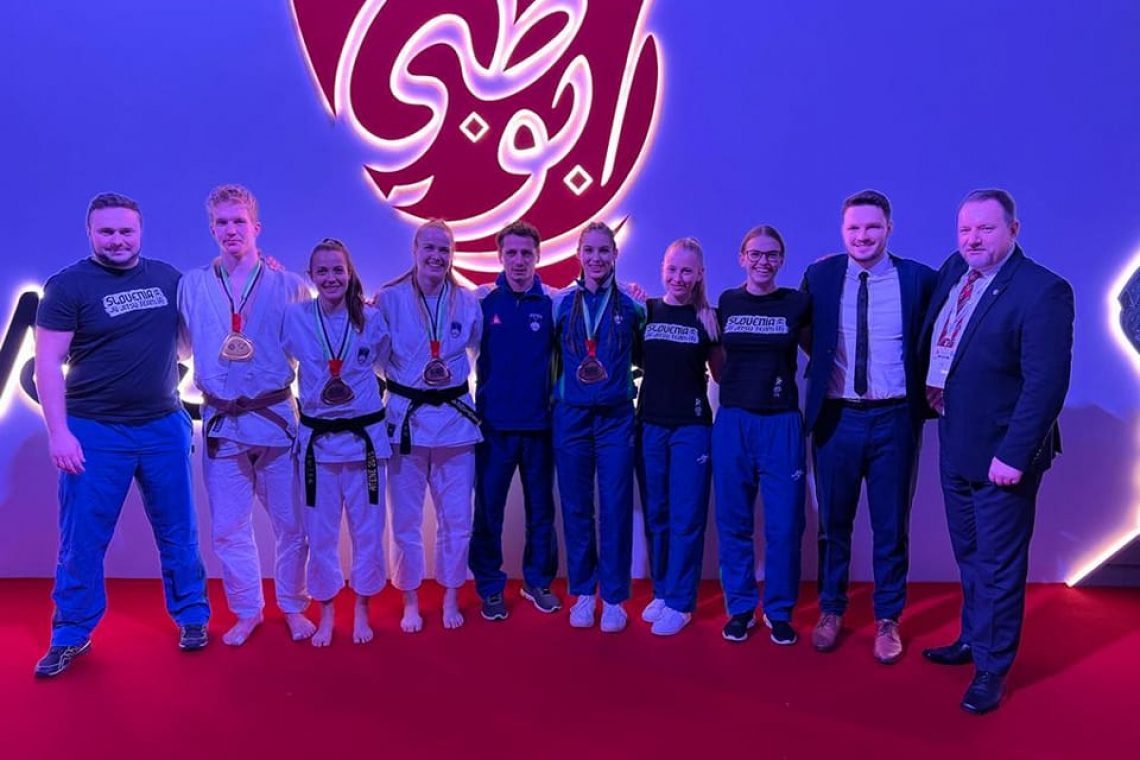 Pet medalj za slovenski ju-jitsu v Abu Dabiju