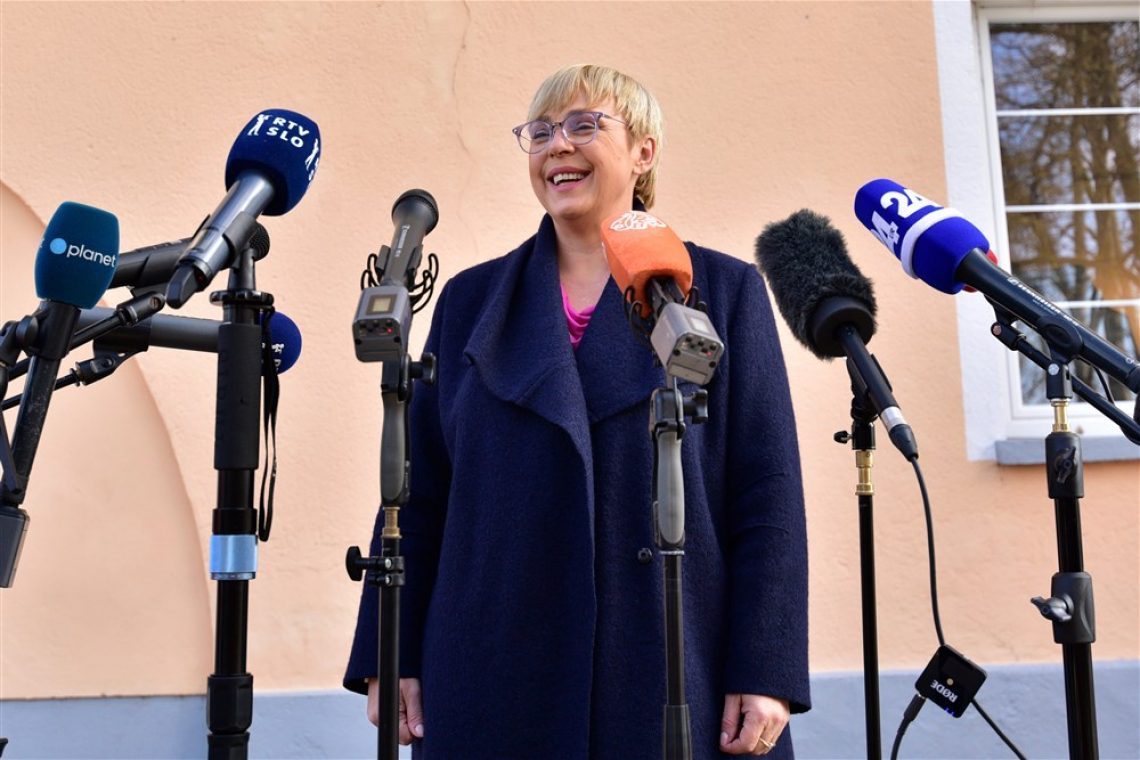 Nataša Pirc Musar s 54 odstotki glasov zmagovalka predsedniških volitev