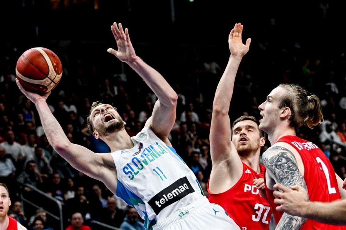 Slovenija z zmago nad Nemčijo na SP v Azijo