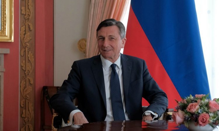 Pahor z varuhom človekovih pravic o pomenu družbe, ki je človekoljubna, vključujoča in ne pozablja na nikogar