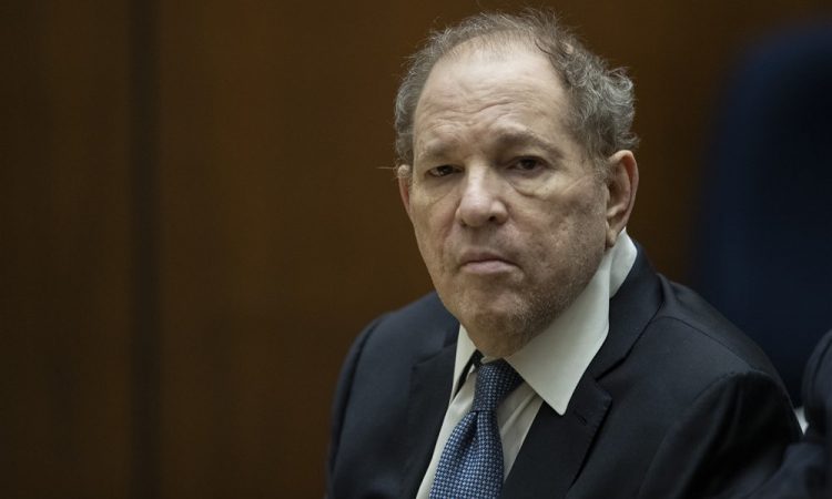 Harvey Weinstein tudi v Los Angelesu spoznan za krivega posilstva