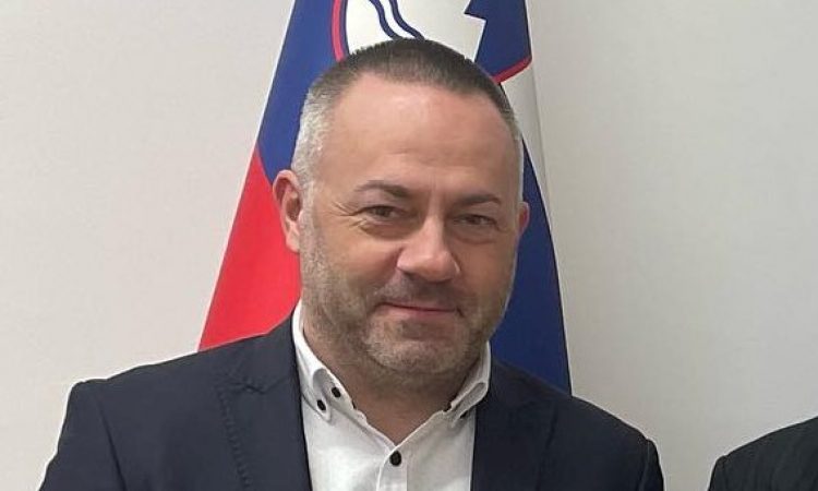 Minister po regijskih obiskih zdravstvenih zavodov: Razmere odvisne predvsem od organizacije in odnosov