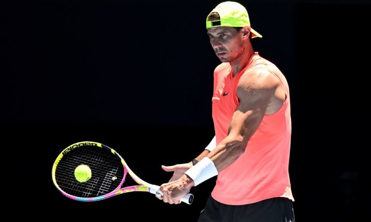 Nadal se po 15 letih vrača v Dubaj