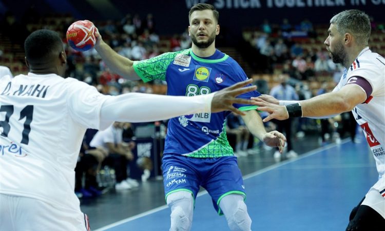 Slovenija v drugem delu rokometnega SP najprej z Iranom