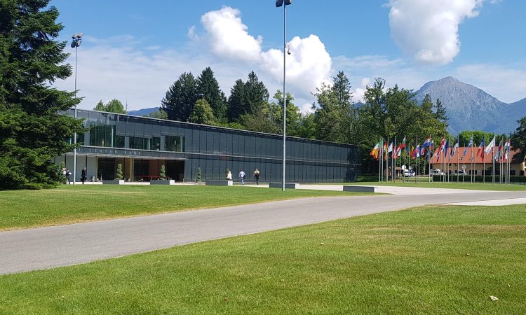 Na Brdu pri Kranju se začenja letni posvet slovenske diplomacije