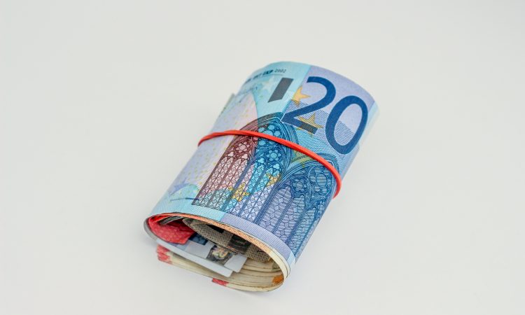 Kračun: Do reforme brez parcialnega zviševanja plač v javnem sektorju