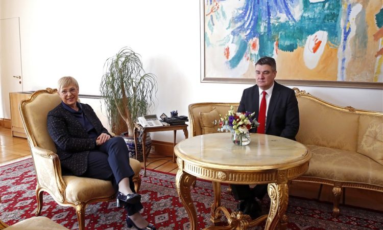 Pirc Musarjeva po obisku Zagreba zdaj v Berlin k Steinmeierju