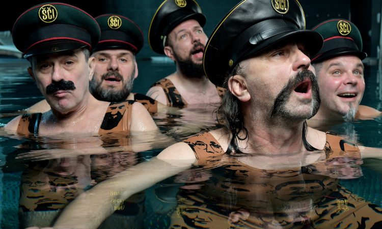S Hrvaške na Eurosong odhajajo Let 3 s satirično pesmijo Mama ŠČ