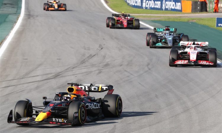 Stroll bo zaradi poškodbe izpustil testiranje