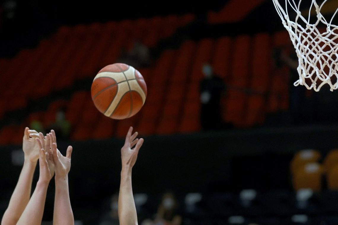 Košarkaricam iz Kranja prva polfinalna tekma