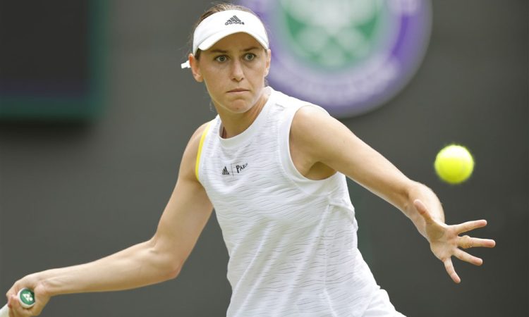 Dež krojil razpored v Wimbledonu, Kaja Juvan tik pred napredovanjem v drugi krog 