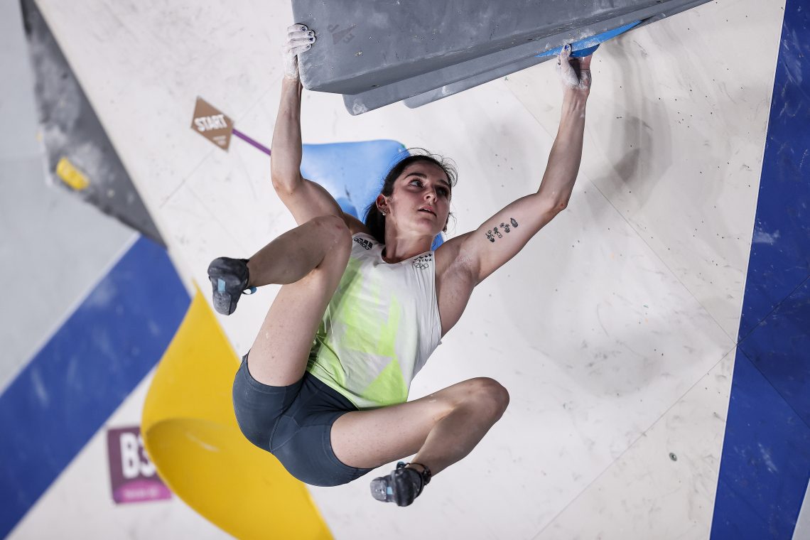 Vseh pet Slovenk v polfinalu težavnosti v Chamonixu