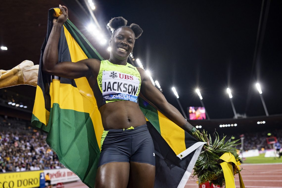 Shericka Jackson v Kingstonu najhitreje letos na 100 metrov