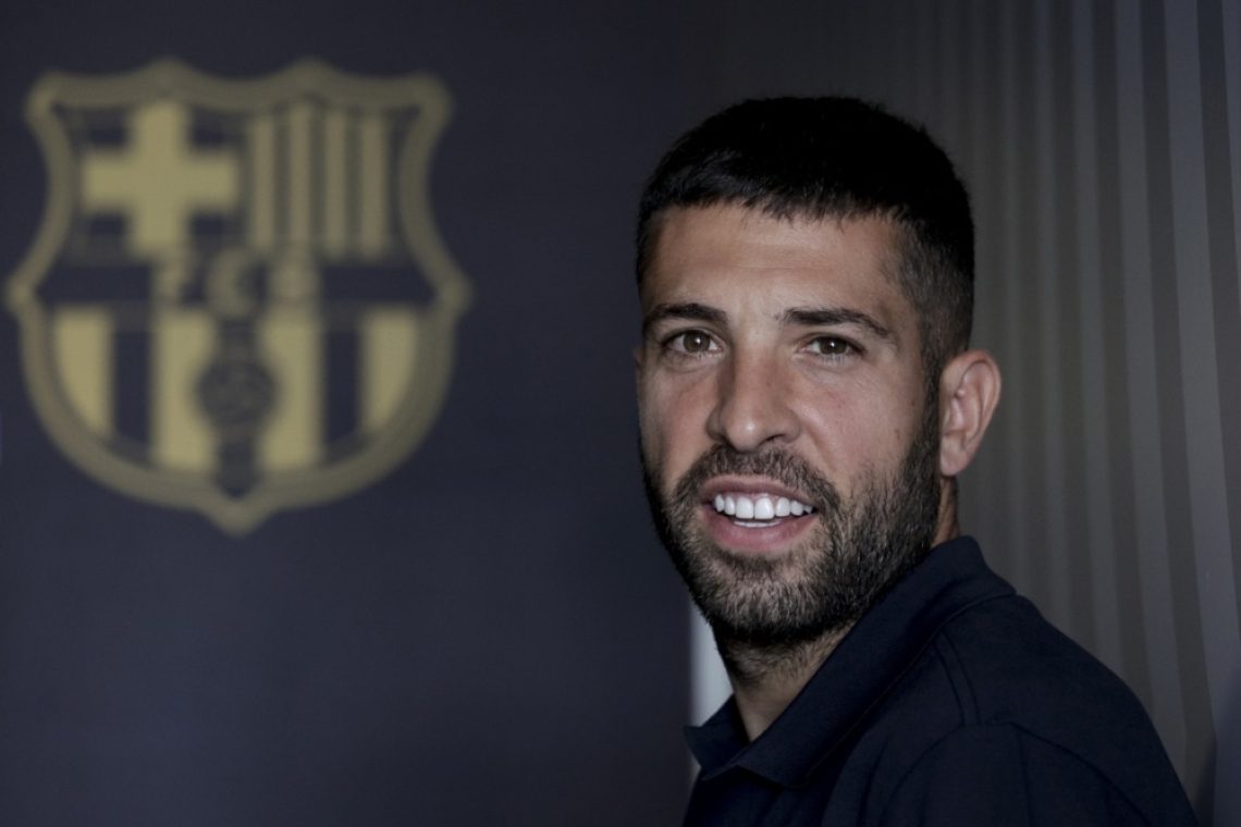 Alba se je pridružil Messiju in Busquetsu 