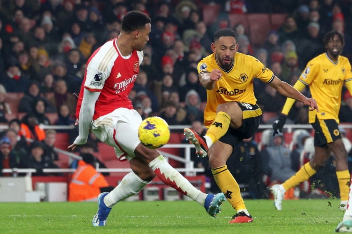 Arsenal bo vodilna ekipa tudi po 14. krogu